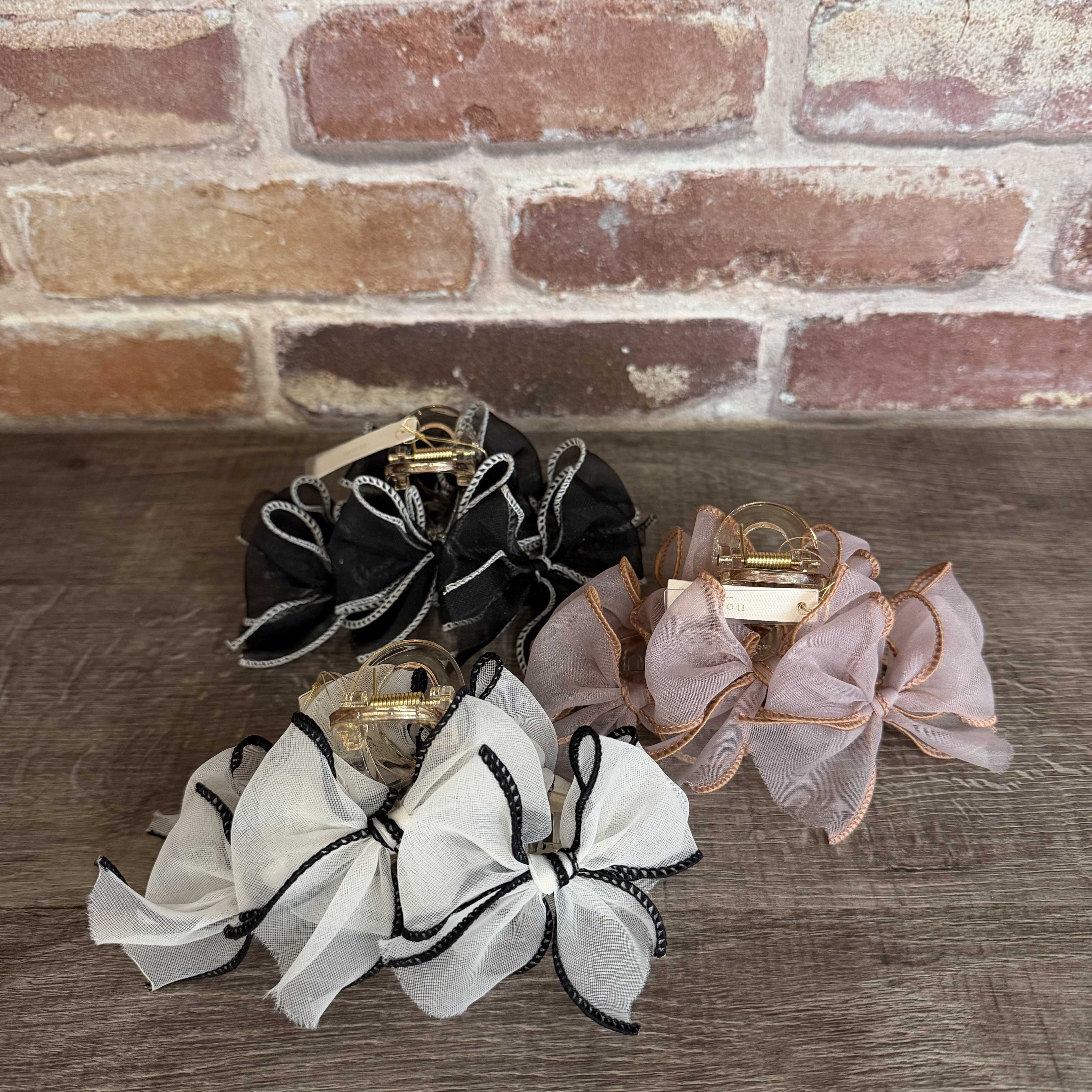 イメージ：オーガンジーリボンバンス