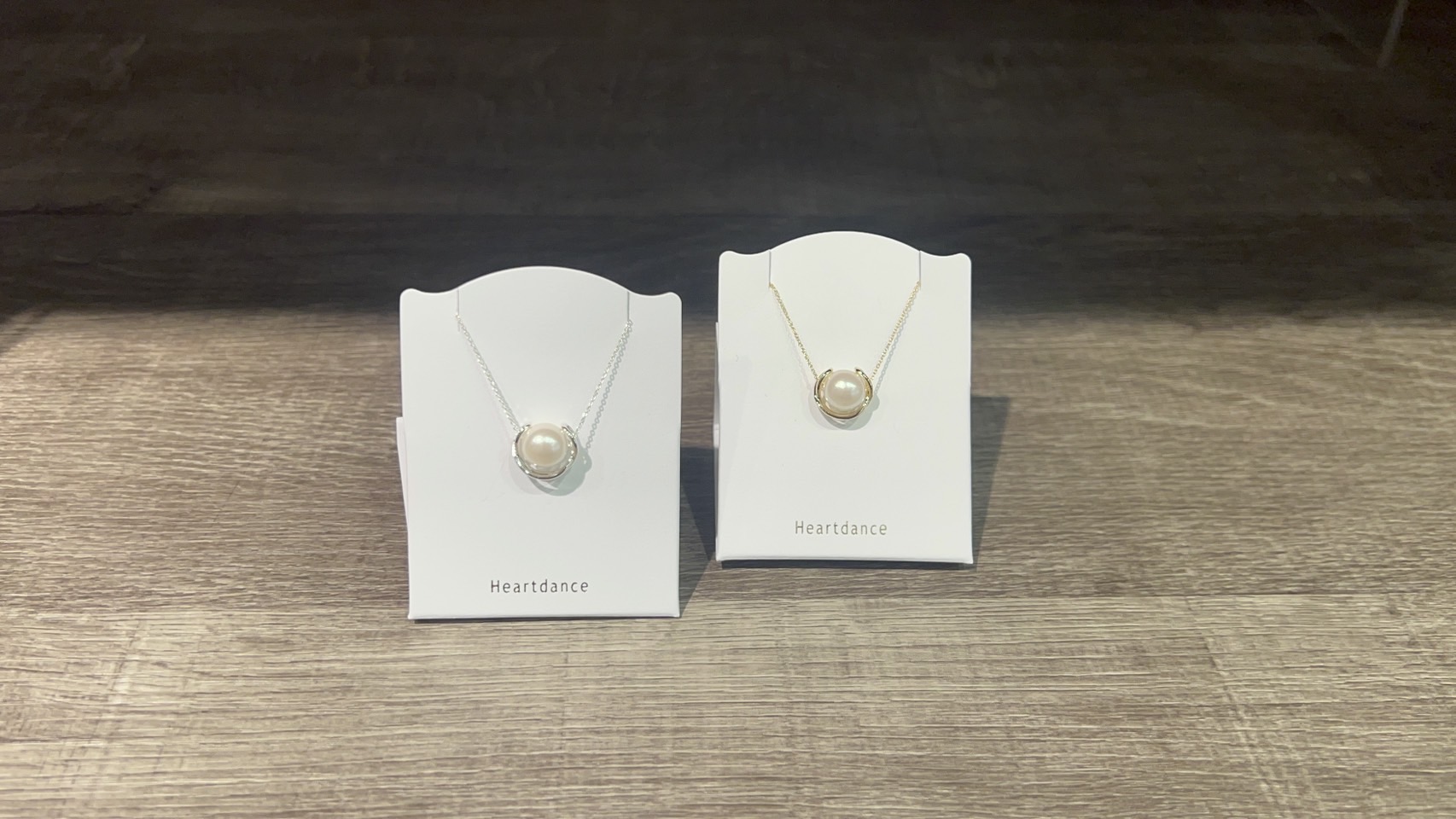 イメージ：パールショートネックレス