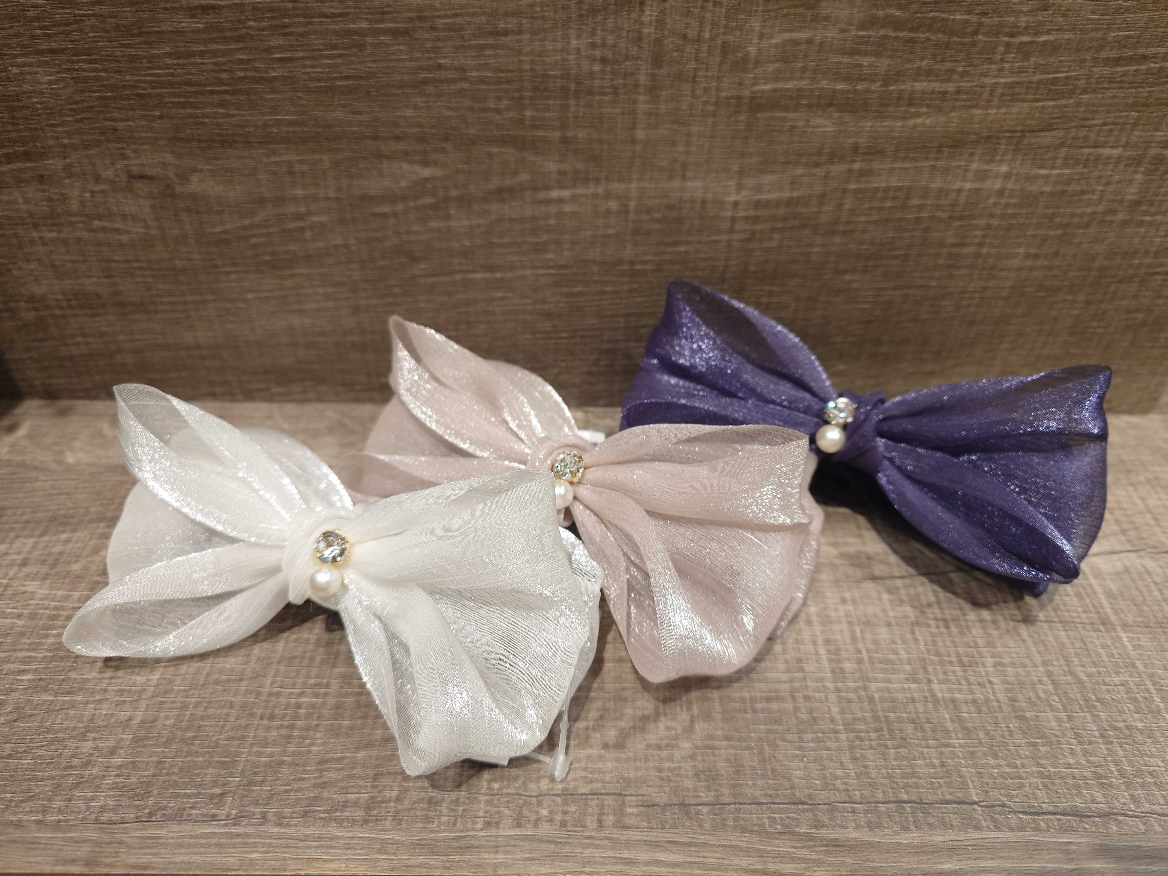 イメージ：シアーパールストーンバナナクリップ