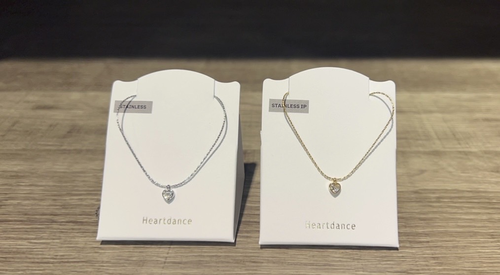 イメージ:ハートステンレスネックレス