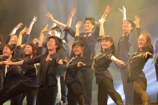 Youth Theatre Japan PERFORMANCE at ViNAWALK