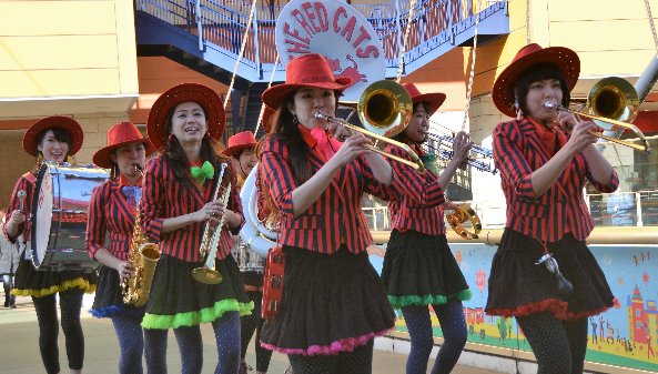 【開催中止】女子踊るブラスバンド THE RED CATS ハッピーライブ