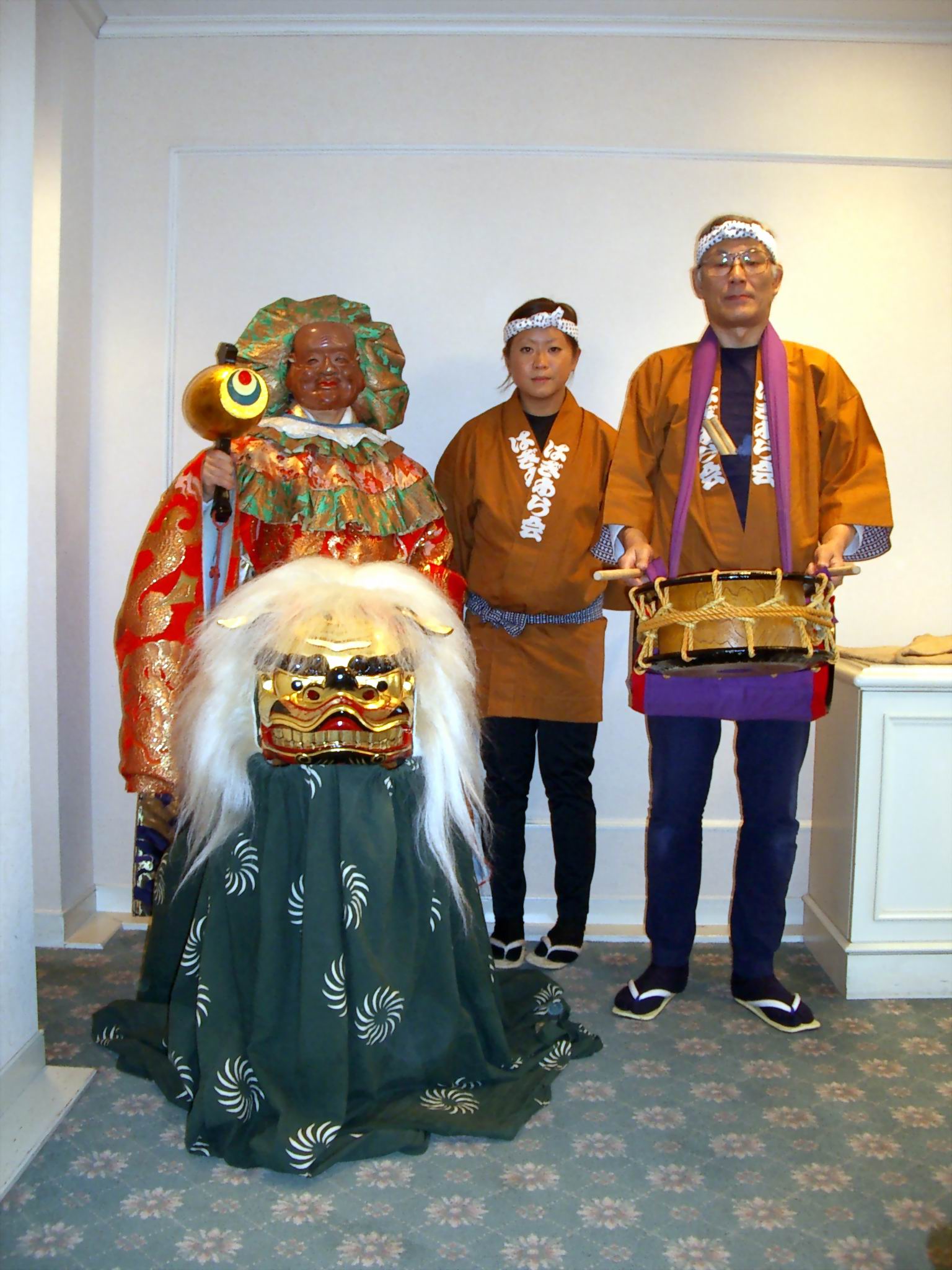 江戸里神楽 相模流「はぎわら会」獅子舞練り歩き