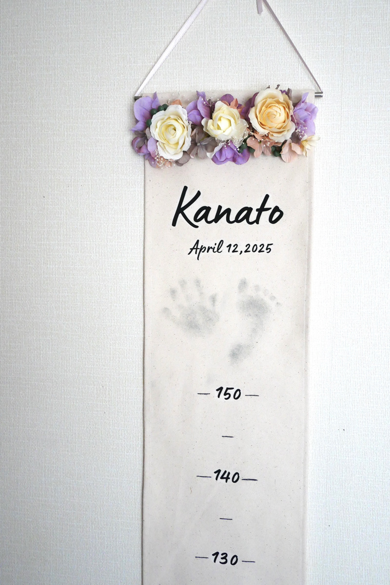 イメージ：手形足形アート身長計づくり