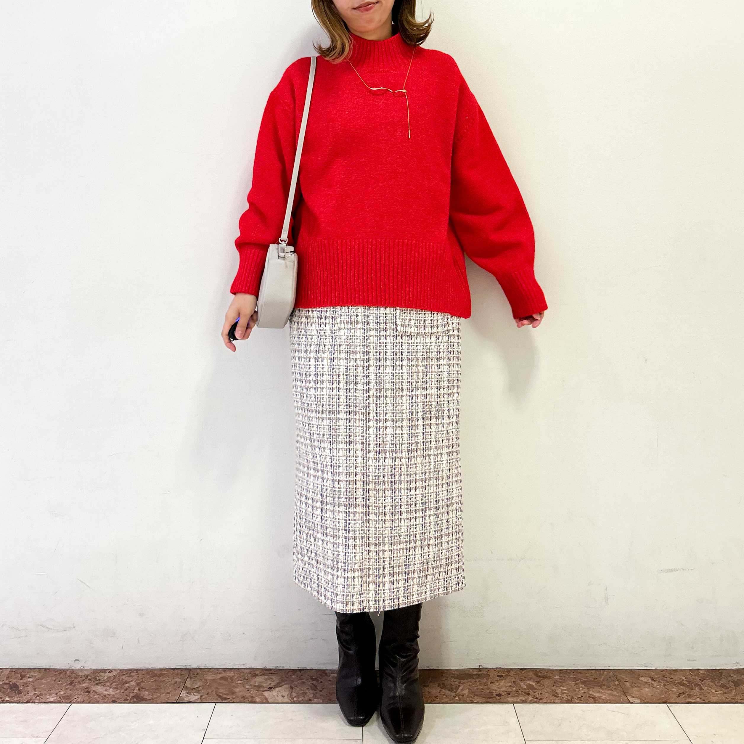 イメージ：ふわふわハイネックニット