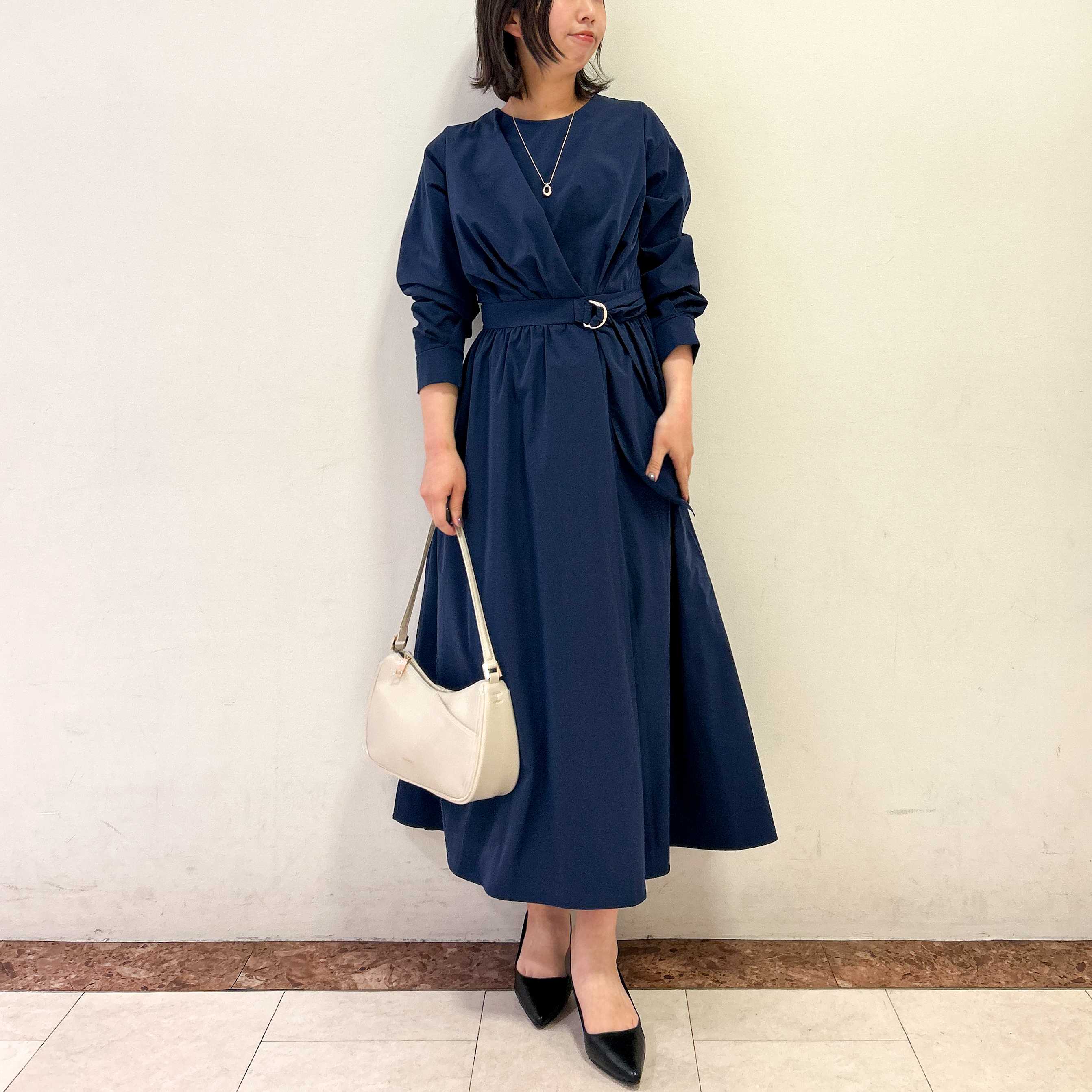 イメージ：カシュクール風ワンピース