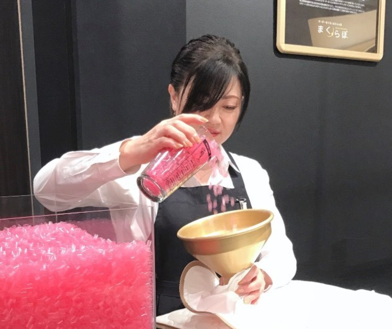 まくらぼ(年齢・経験心配ナシの販売！★入社後オーダーメイド枕プレゼント★落ち着いて接客です♪)