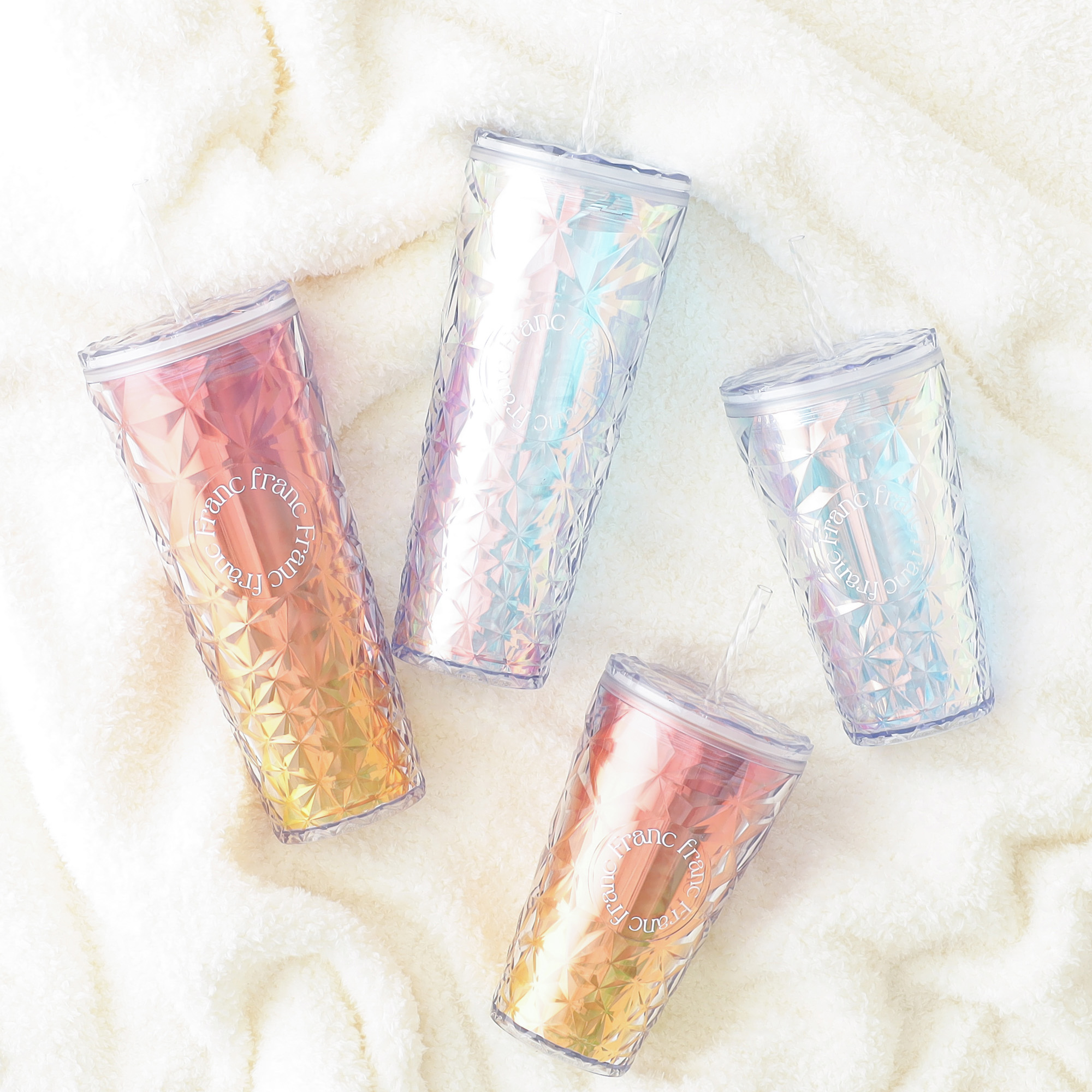 イメージ：【NEW】つやっと煌めくオーロラカラーのプラスチックタンブラーをご紹介 　