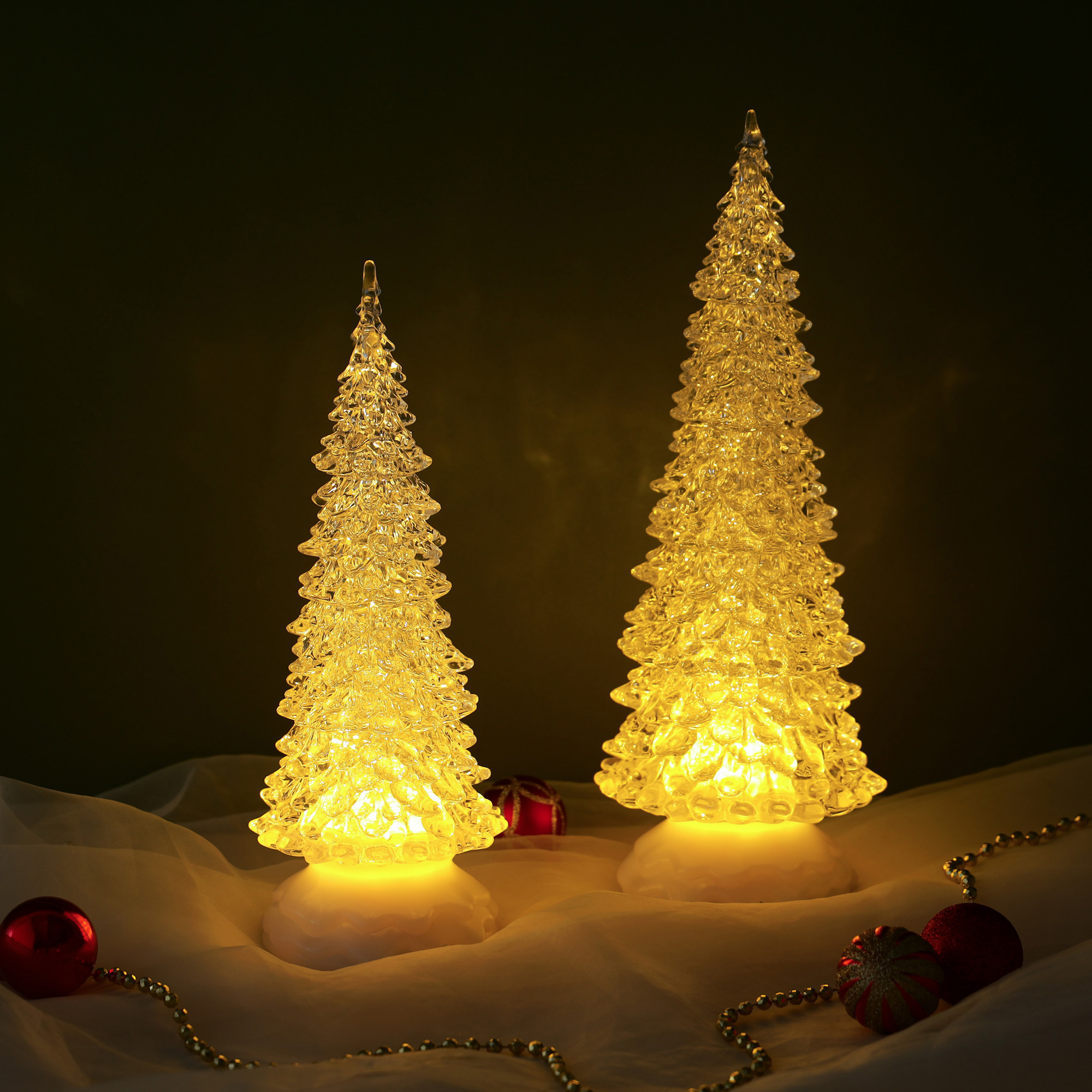 イメージ：ホリデーシーズンのキラキラとした雰囲気にぴったりな、ウォーターツリーをご紹介します☆