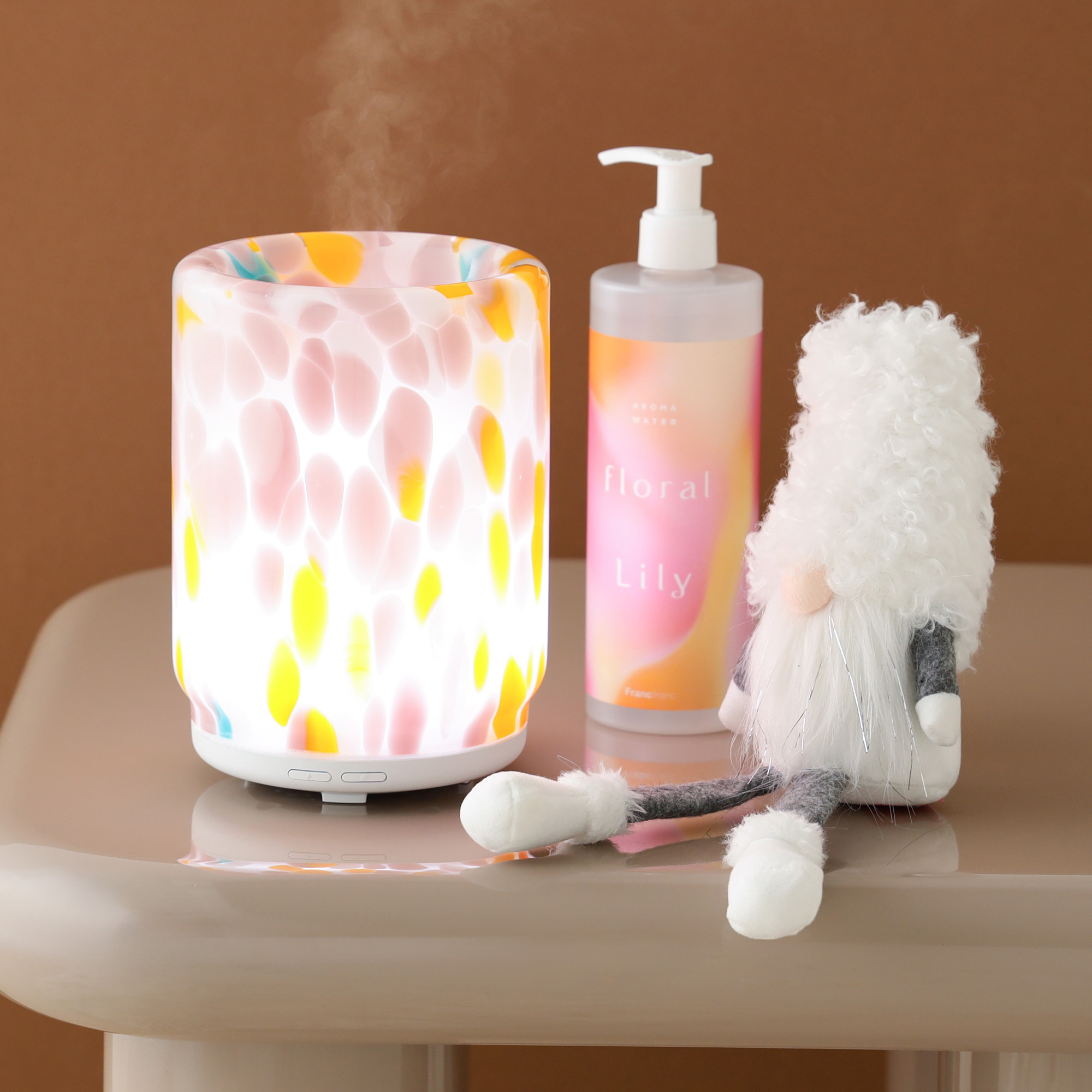 イメージ：オブジェのようなデザインがおしゃれな加湿器