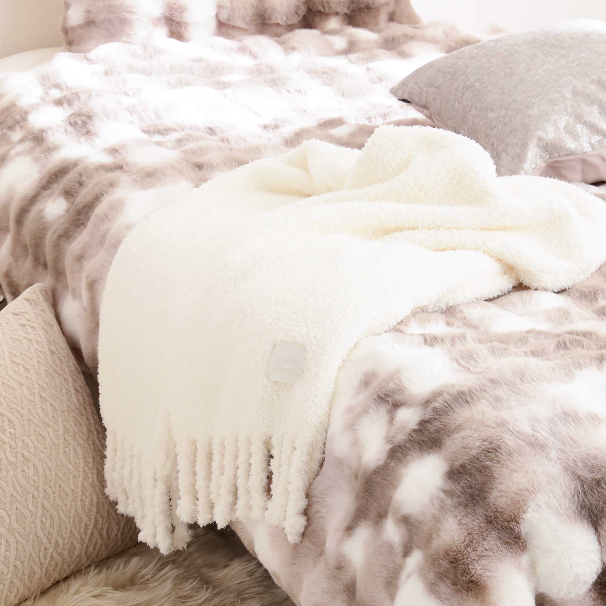 イメージ：ふわふわとした肌触りのスロー