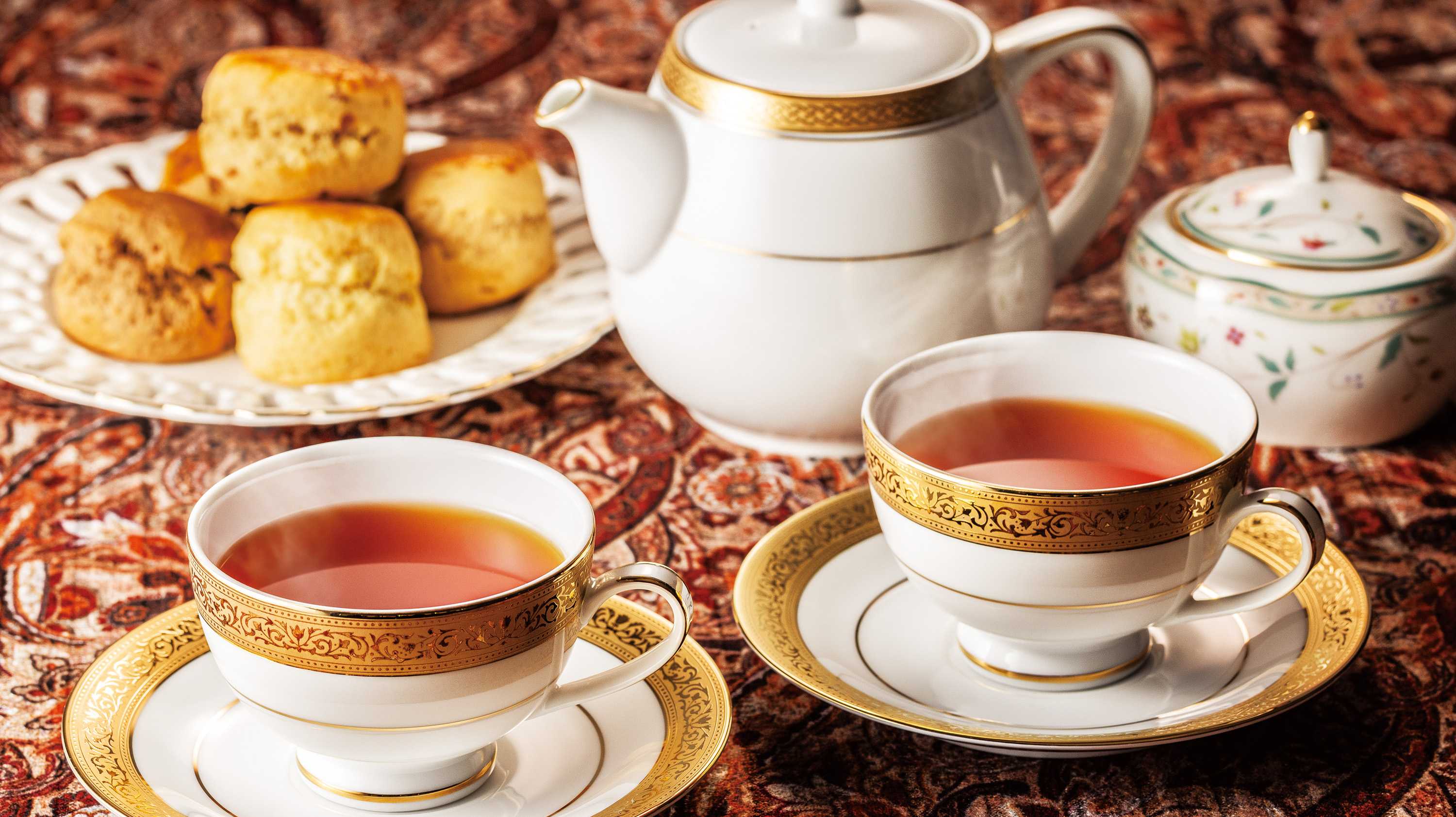 イメージ：優雅な風味と気品を味わう。ダージリン オータムナル。