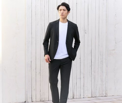 イメージ：人気ジャケットがリニューアルしてレベルアップ！