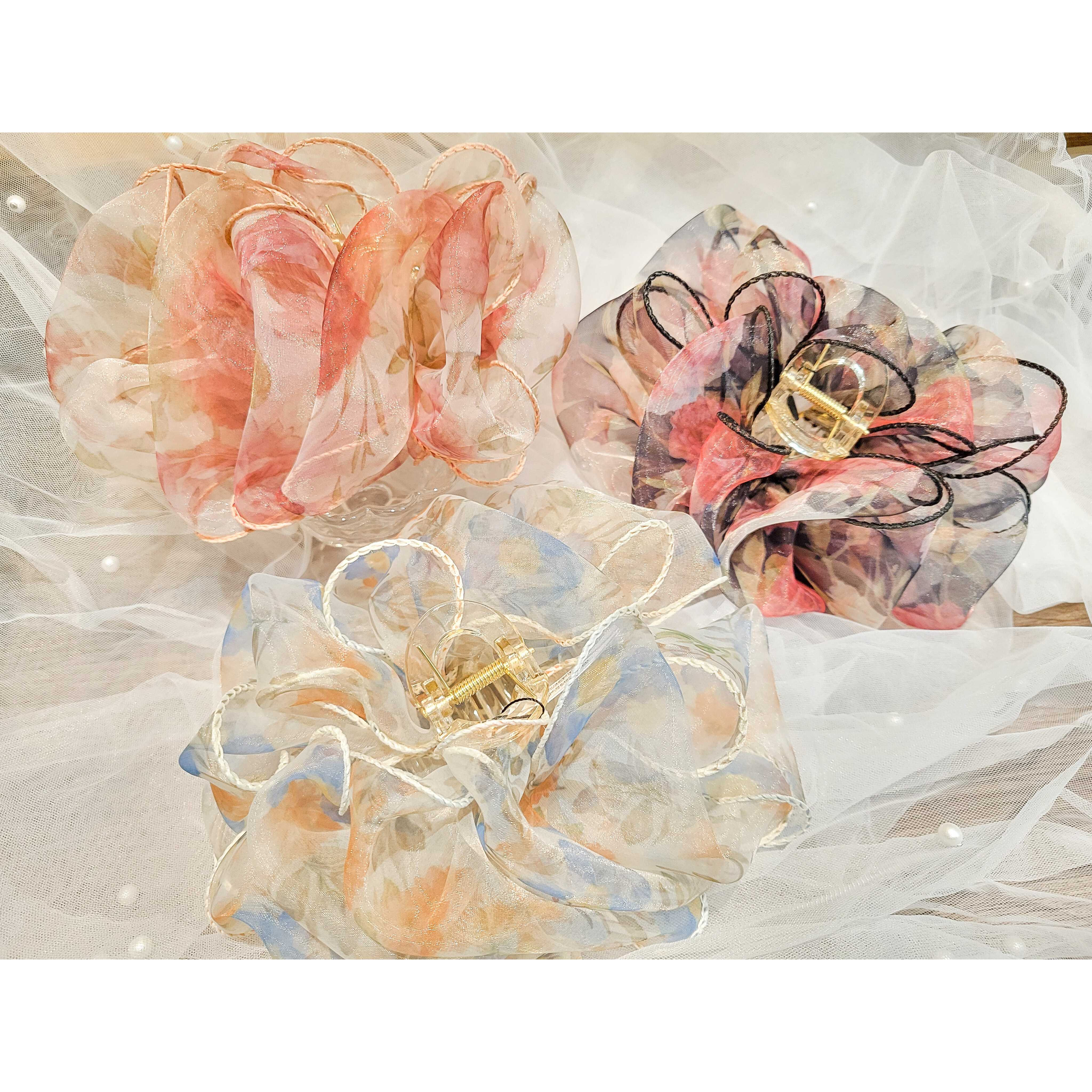 イメージ：花柄オーガンジーバンスクリップ