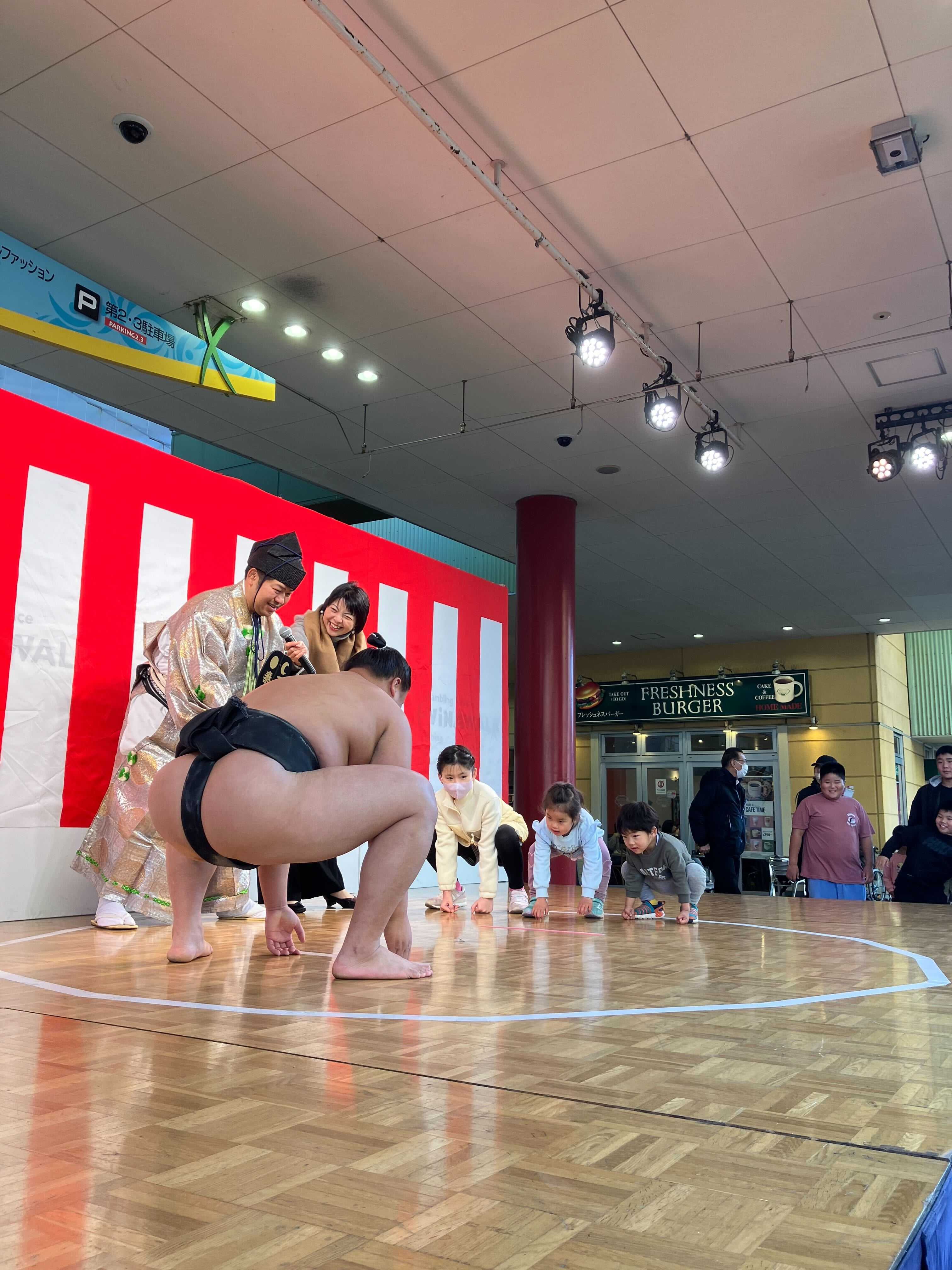 イメージ：【新春】どすこい！もちまき開催！